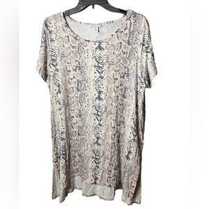 Carolina Belle Women’s Animal Print Viscose / Spandex Blend Plus Size Nightgown